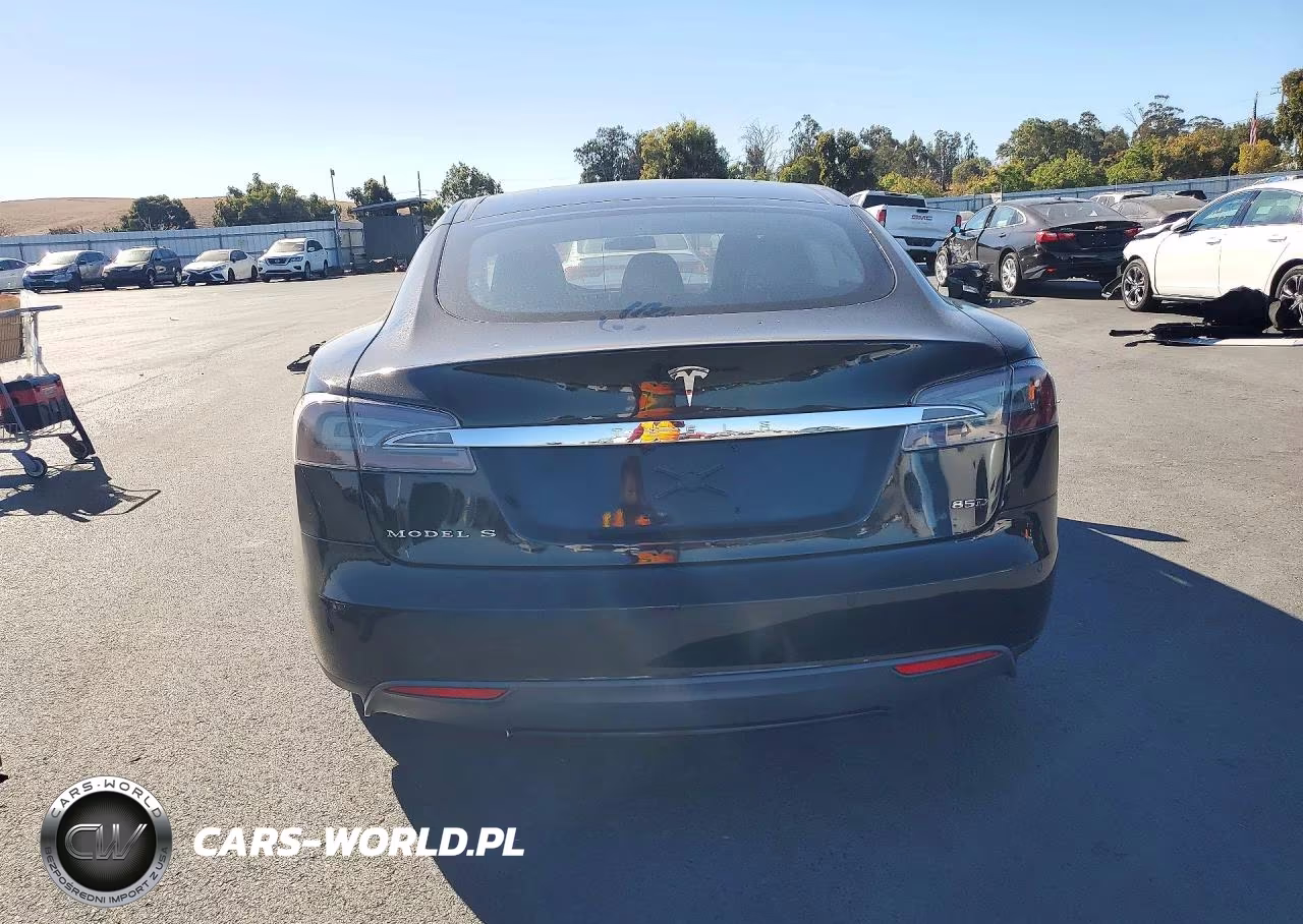 2015 Tesla Model S 85D VIN:5YJSA1H26FF086913 - 6