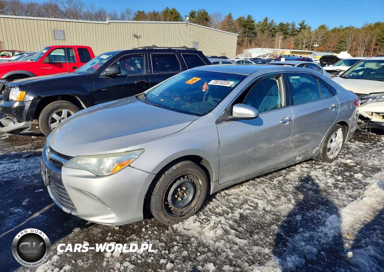 2016 Toyota Camry Le