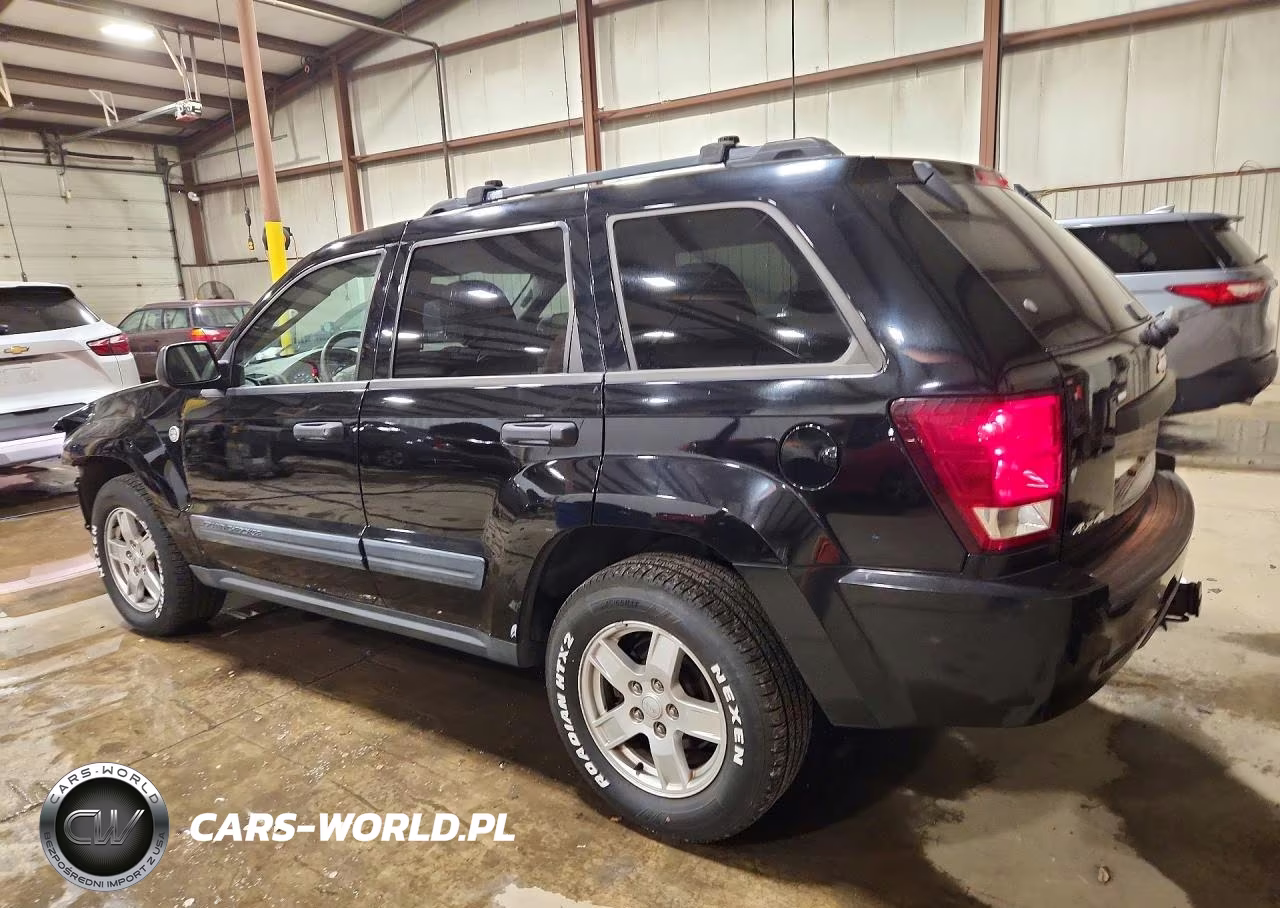2005 Jeep Grand Cherokee Laredo VIN:1J4HR48N75C725224 - 2