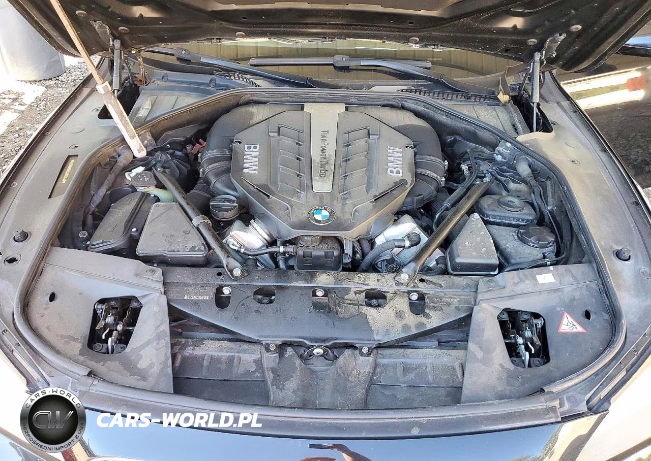2012 BMW 750 Li VIN:WBAKB8C5XCC962430 - 11