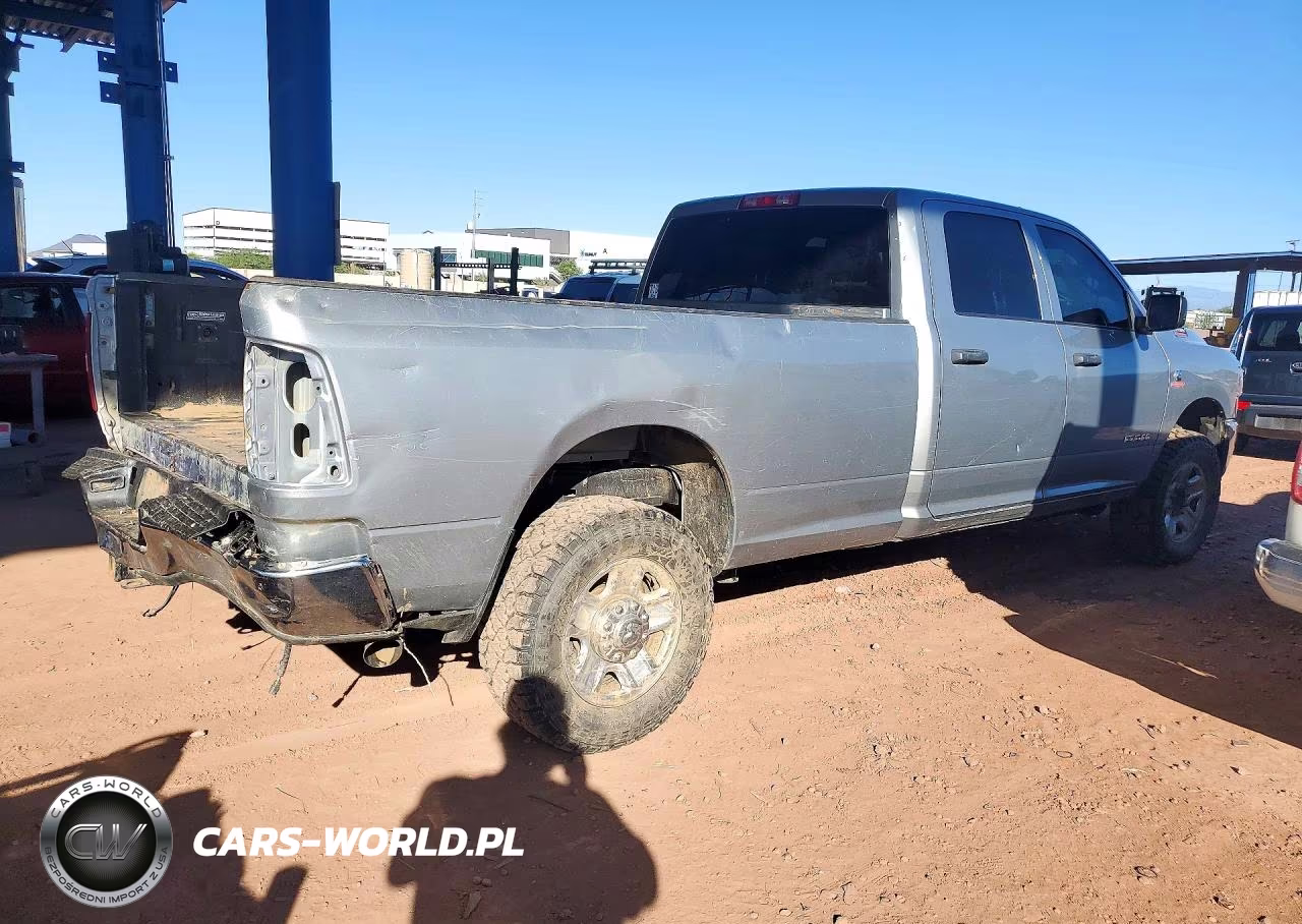 2022 Ram 2500 Tradesman VIN:3C6UR5HL9NG221075 - 3
