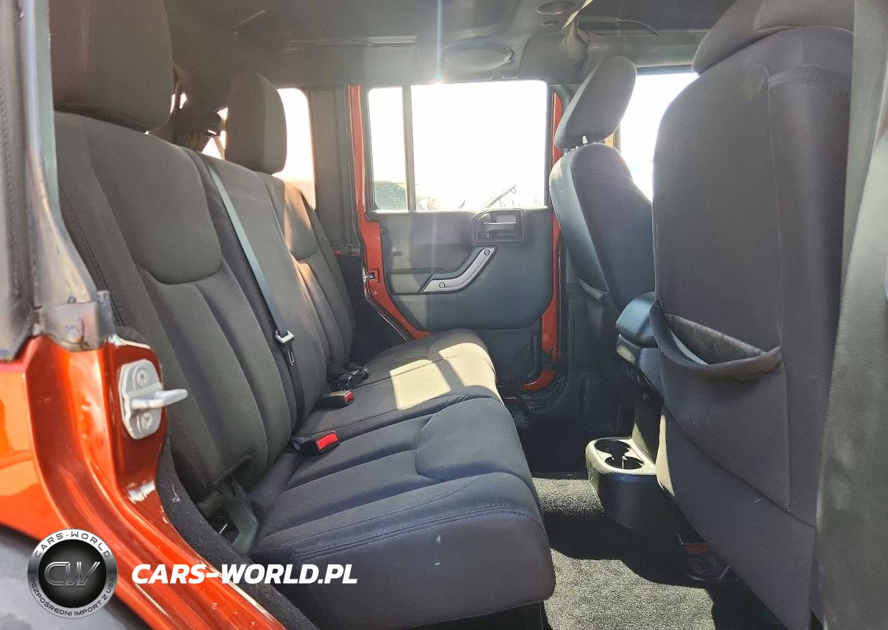 2014 Jeep Wrangler Unlimited Sport VIN:1C4BJWDG5EL199200 - 10