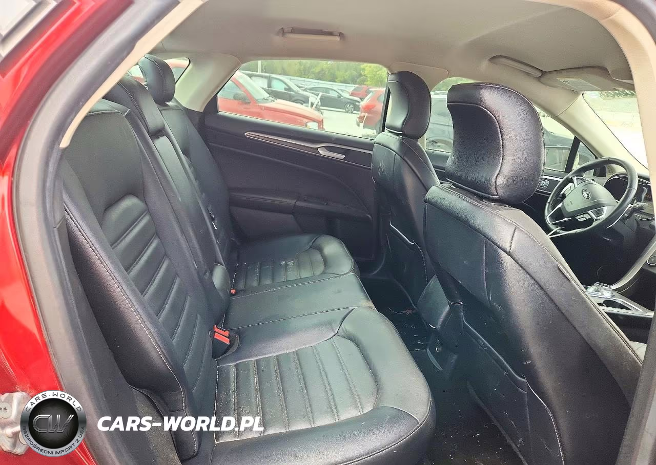 2018 Ford Fusion Se VIN:3FA6P0HD3JR233858 - 10