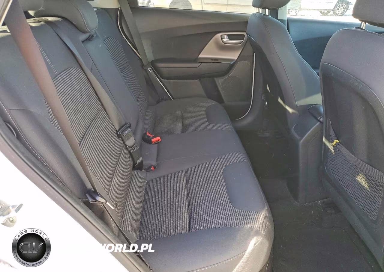 2019 Kia Niro Fe VIN:KNDCB3LCXK5256005 - 11