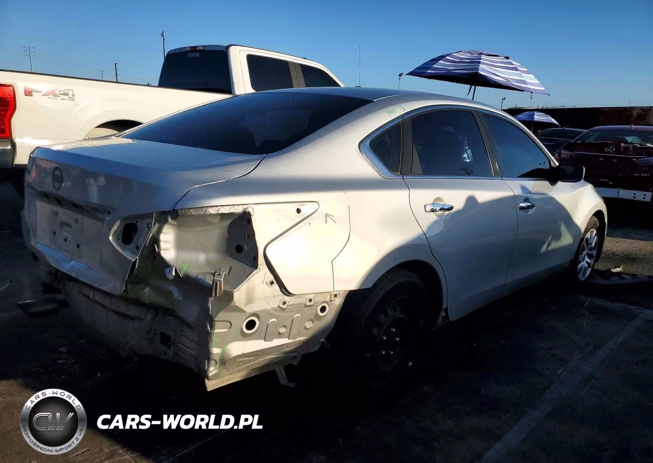 2018 Nissan Altima 2.5 S VIN:1N4AL3AP6JC271045 - 3