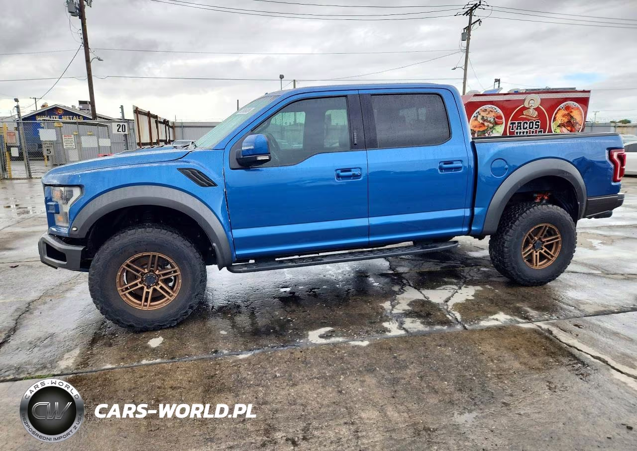 2020 Ford F-150 Raptor – zdjęcie 1 z 12