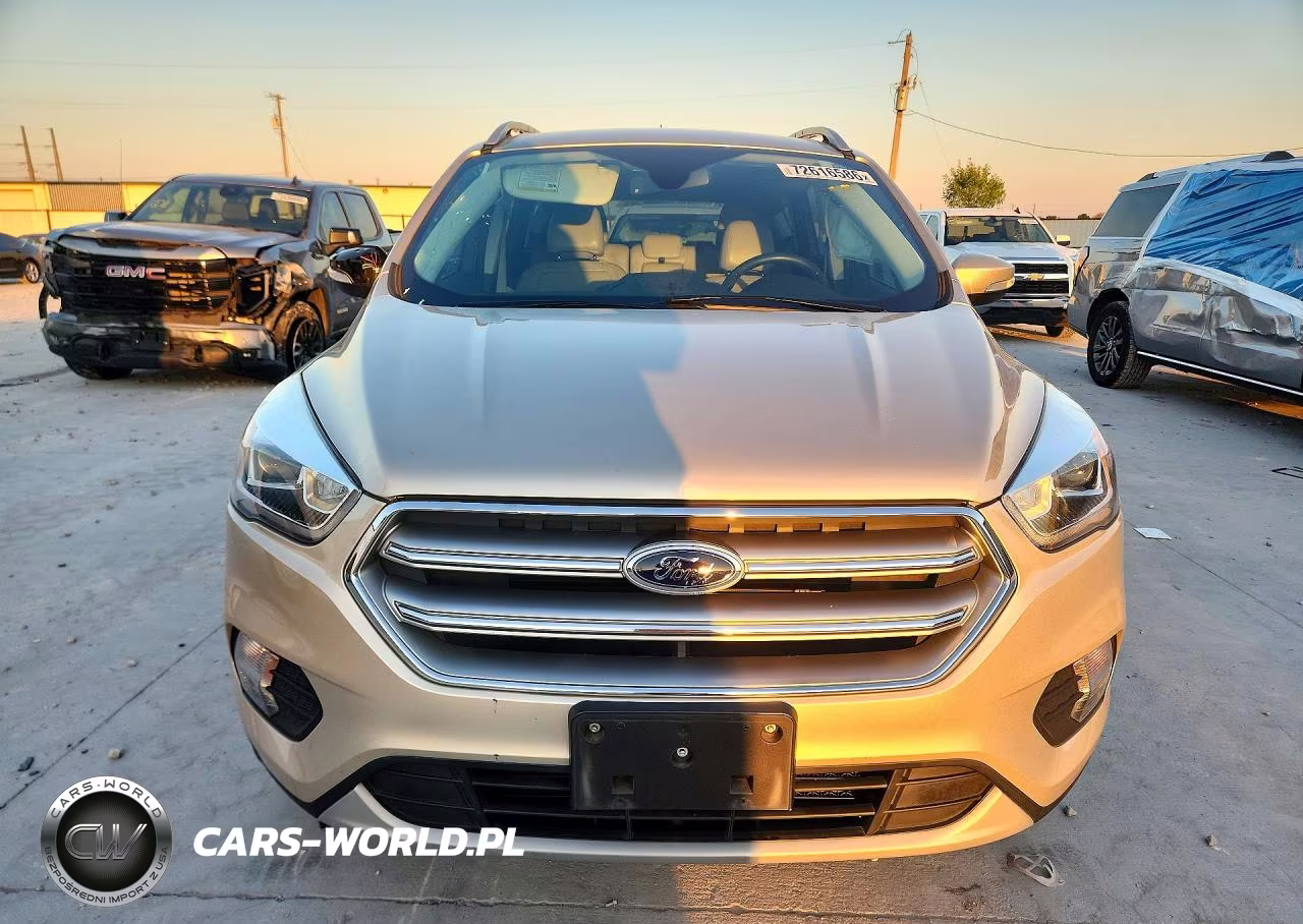 2017 Ford Escape Titanium VIN:1FMCU0JD3HUE46856 - 5