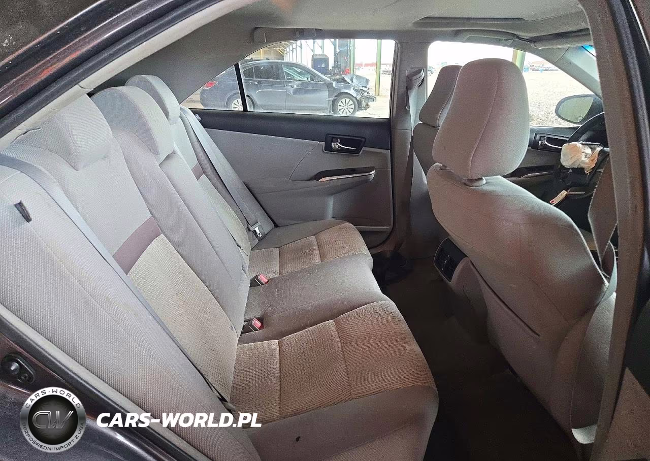 2012 Toyota Camry Xle VIN:4T4BF1FK5CR270586 - 10
