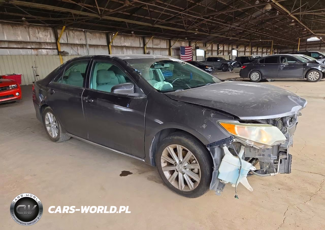 2012 Toyota Camry Xle VIN:4T4BF1FK5CR270586 - 4