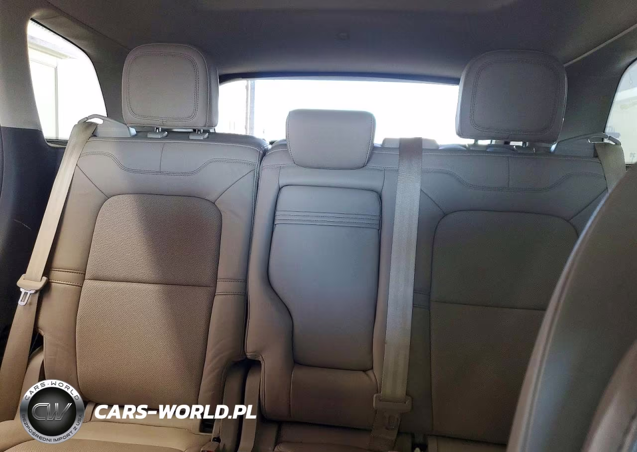 2020 Lincoln Corsair Reserve VIN:5LMCJ2D97LUL14085 - 10