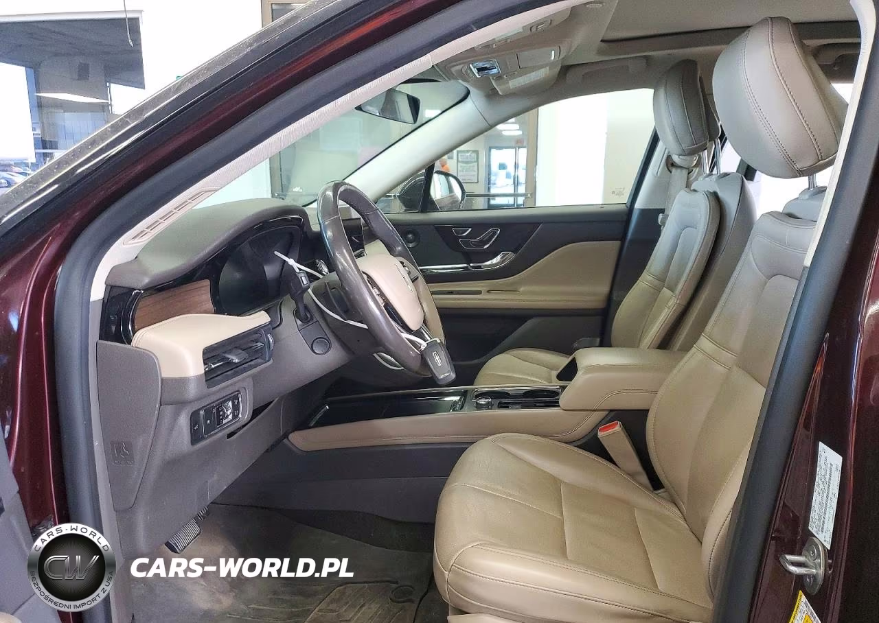 2020 Lincoln Corsair Reserve VIN:5LMCJ2D97LUL14085 - 7