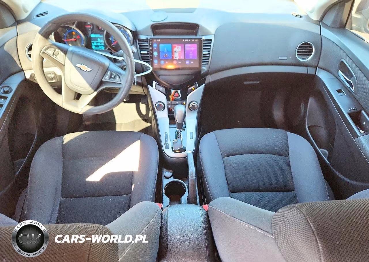 2016 Chevrolet Cruze VIN:1G1PE5SB2G7214221 - 8