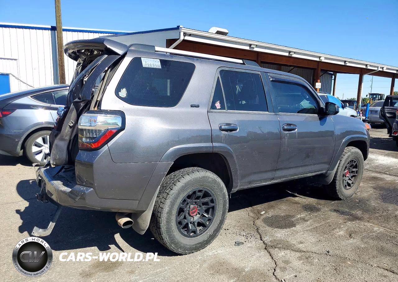 2022 Toyota 4Runner Sr5 VIN:JTEMU5JR9N6031974 - 3