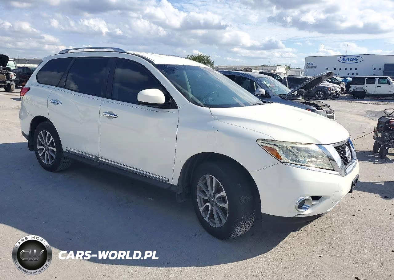 2013 Nissan Pathfinder S VIN:5N1AR2MN5DC624923 - 4