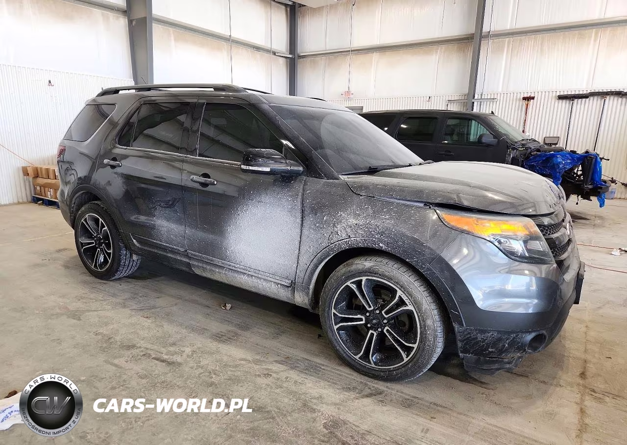 2015 Ford Explorer Sport VIN:1FM5K8GT4FGA65170 - 4