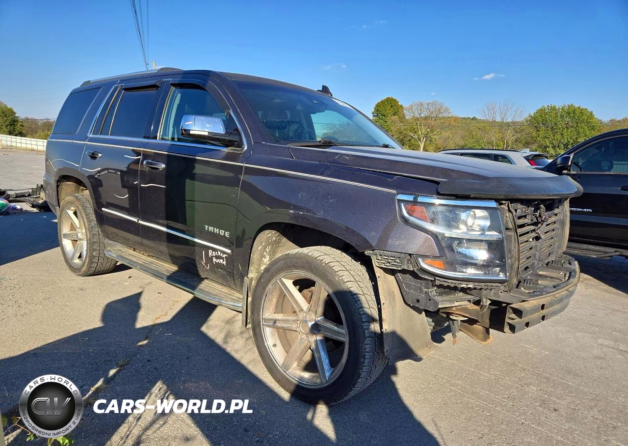 2017 Chevrolet Tahoe K1500 Premier VIN:1GNSKCKC6HR146817 - 4
