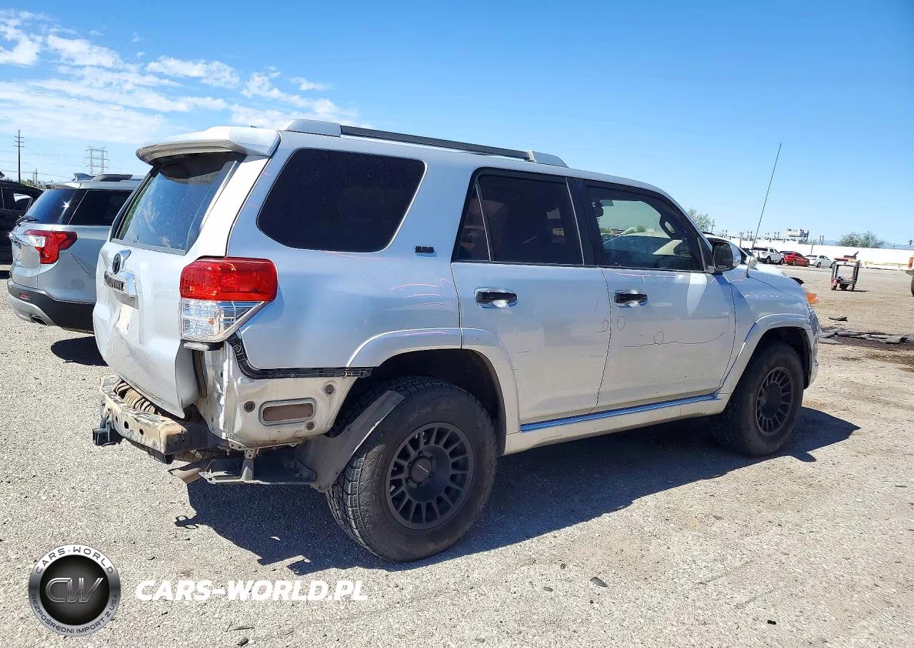 2010 Toyota 4Runner Sr5 VIN:JTEBU5JR4A5002809 - 3