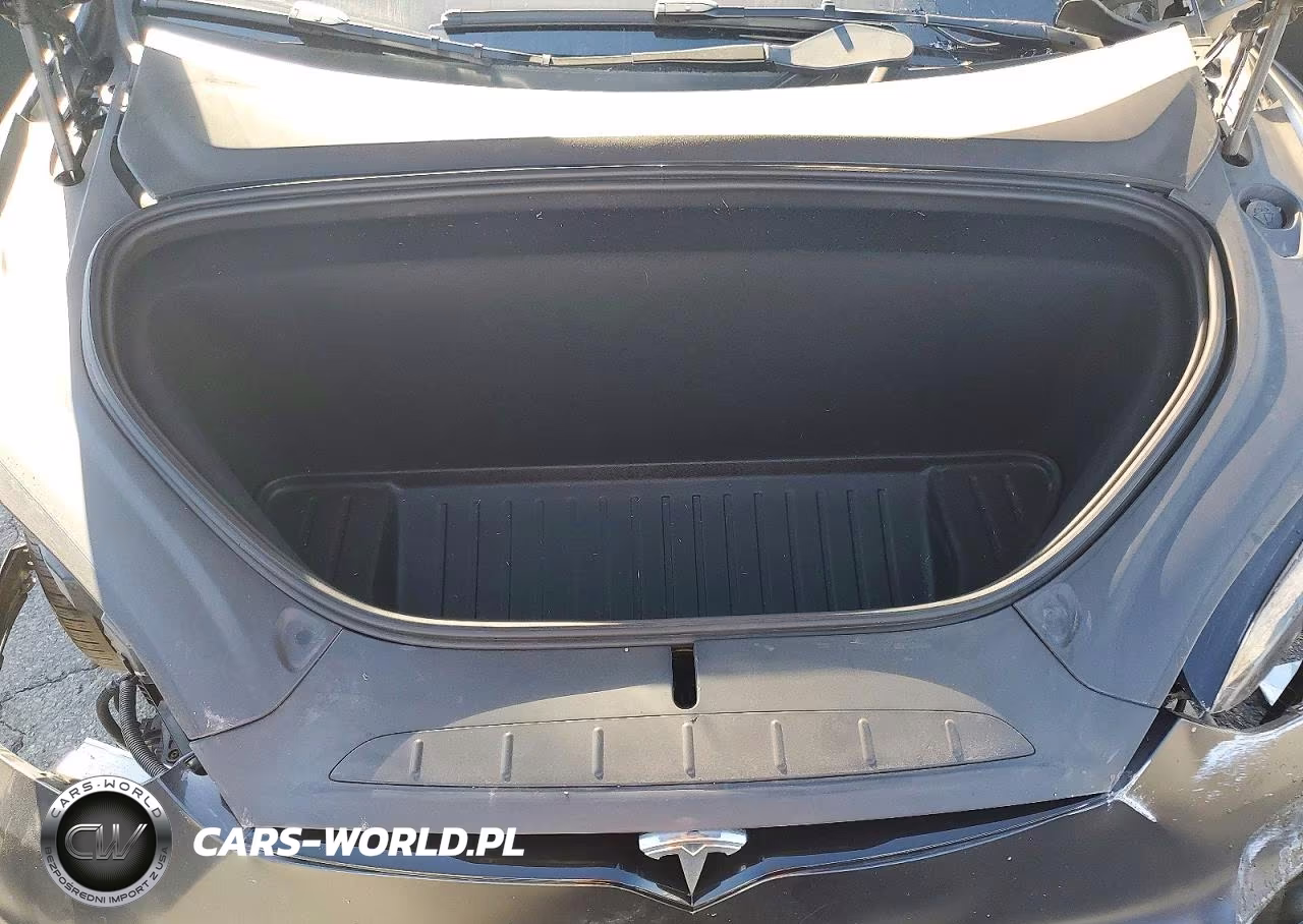 2024 Tesla Model X VIN:7SAXCDE56RF443496 - 11