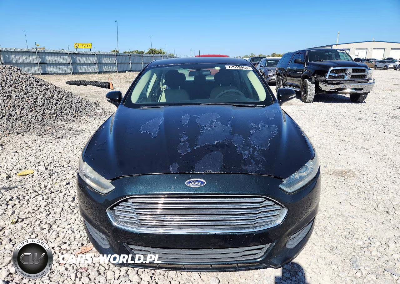2014 Ford Fusion Se VIN:3FA6P0HD8ER385799 - 5