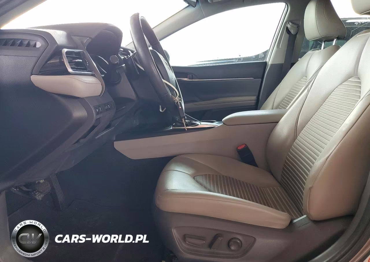 2018 Toyota Camry Se VIN:4T1B11HK2JU092266 - 7
