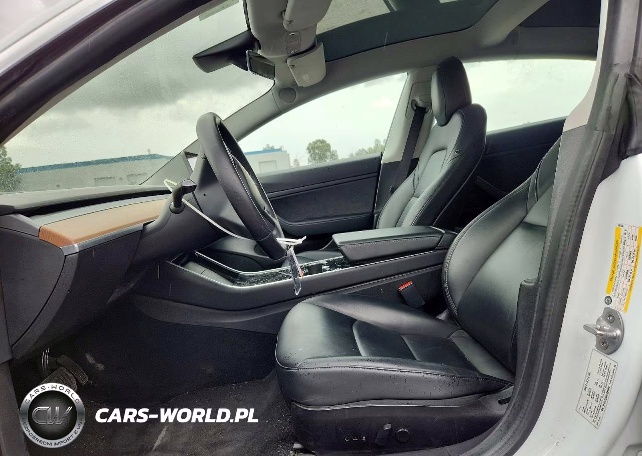 2020 Tesla Model 3 VIN:5YJ3E1EA0LF631388 - 7