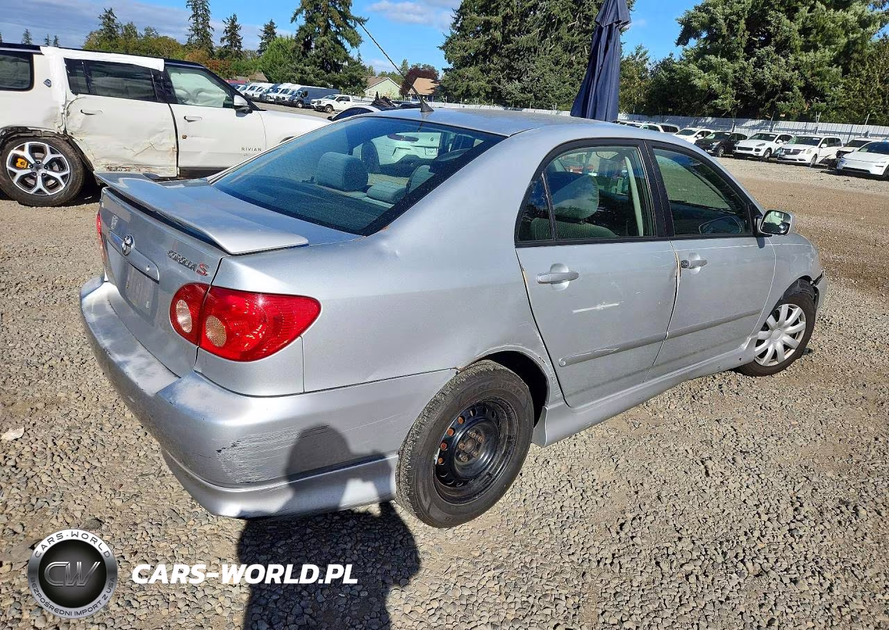 2007 Toyota Corolla S VIN:1NXBR32E27Z850641 - 3