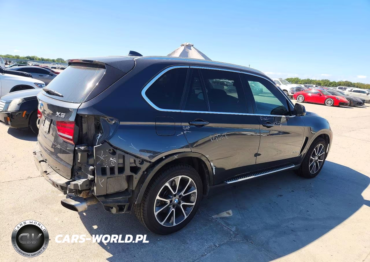 2015 BMW X5 xDrive50I VIN:5UXKR6C58F0J74785 - 3