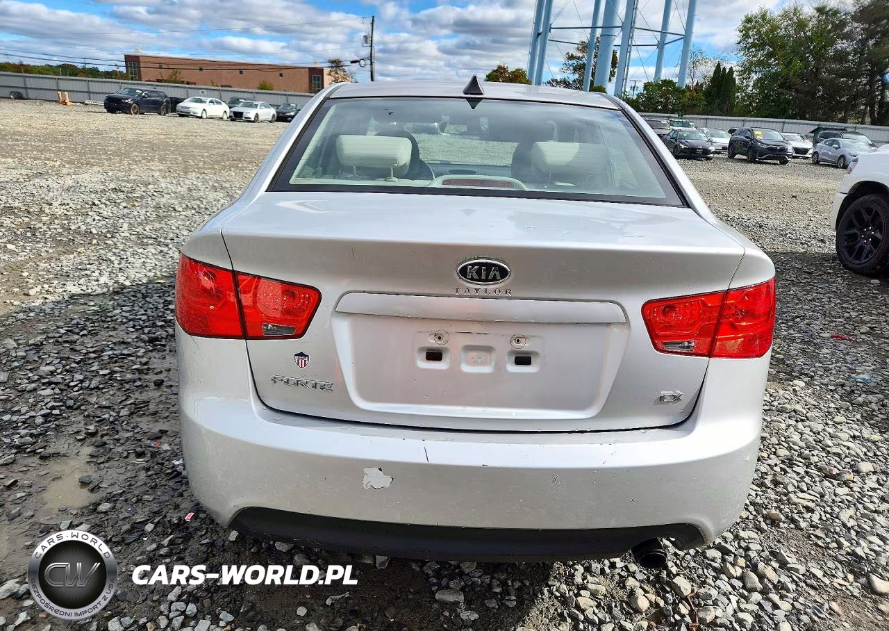 2012 Kia Forte Ex VIN:KNAFU4A25C5571817 - 6