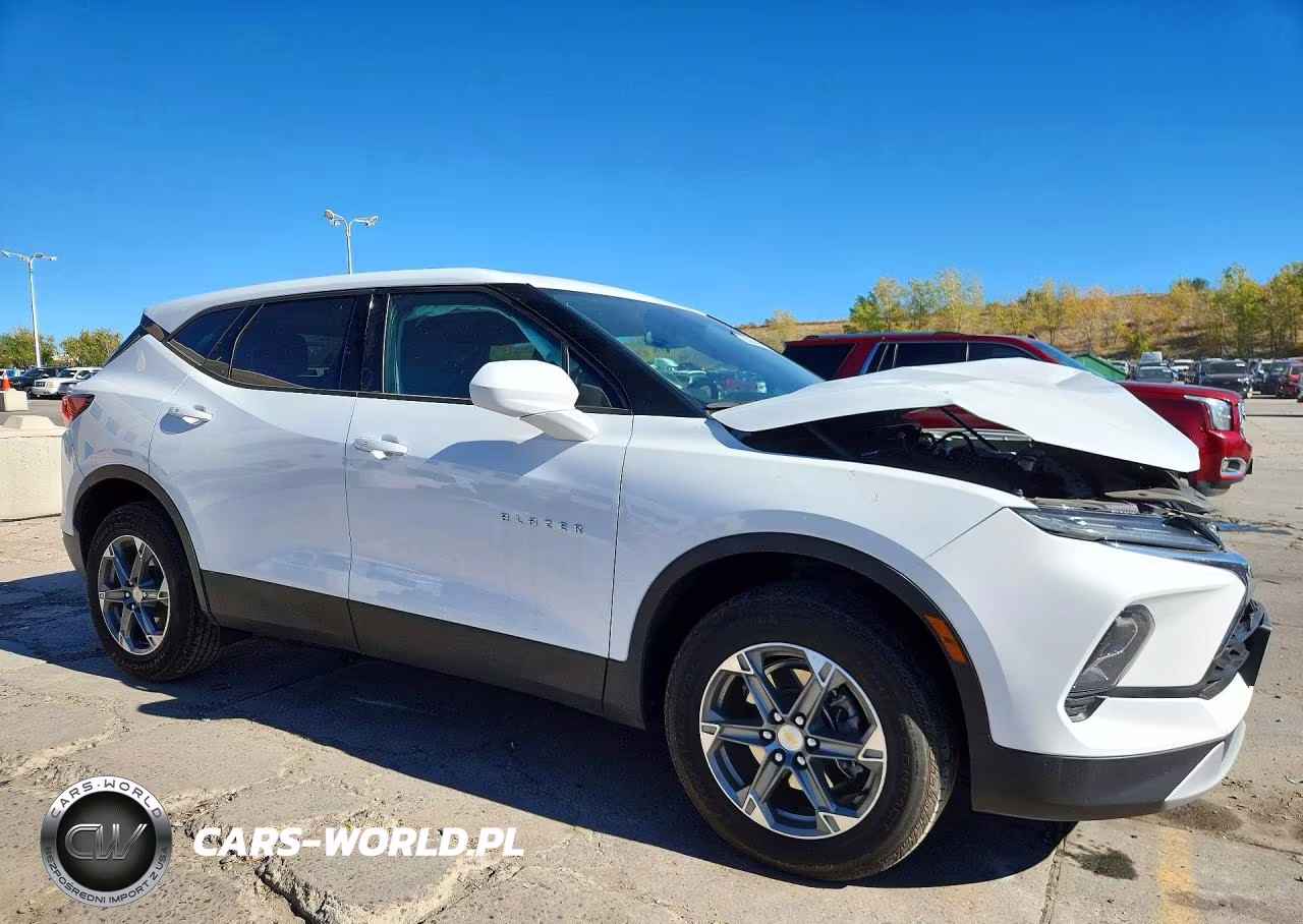 2025 Chevrolet Blazer 2Lt VIN:3GNKBHR40SS130239 - 4