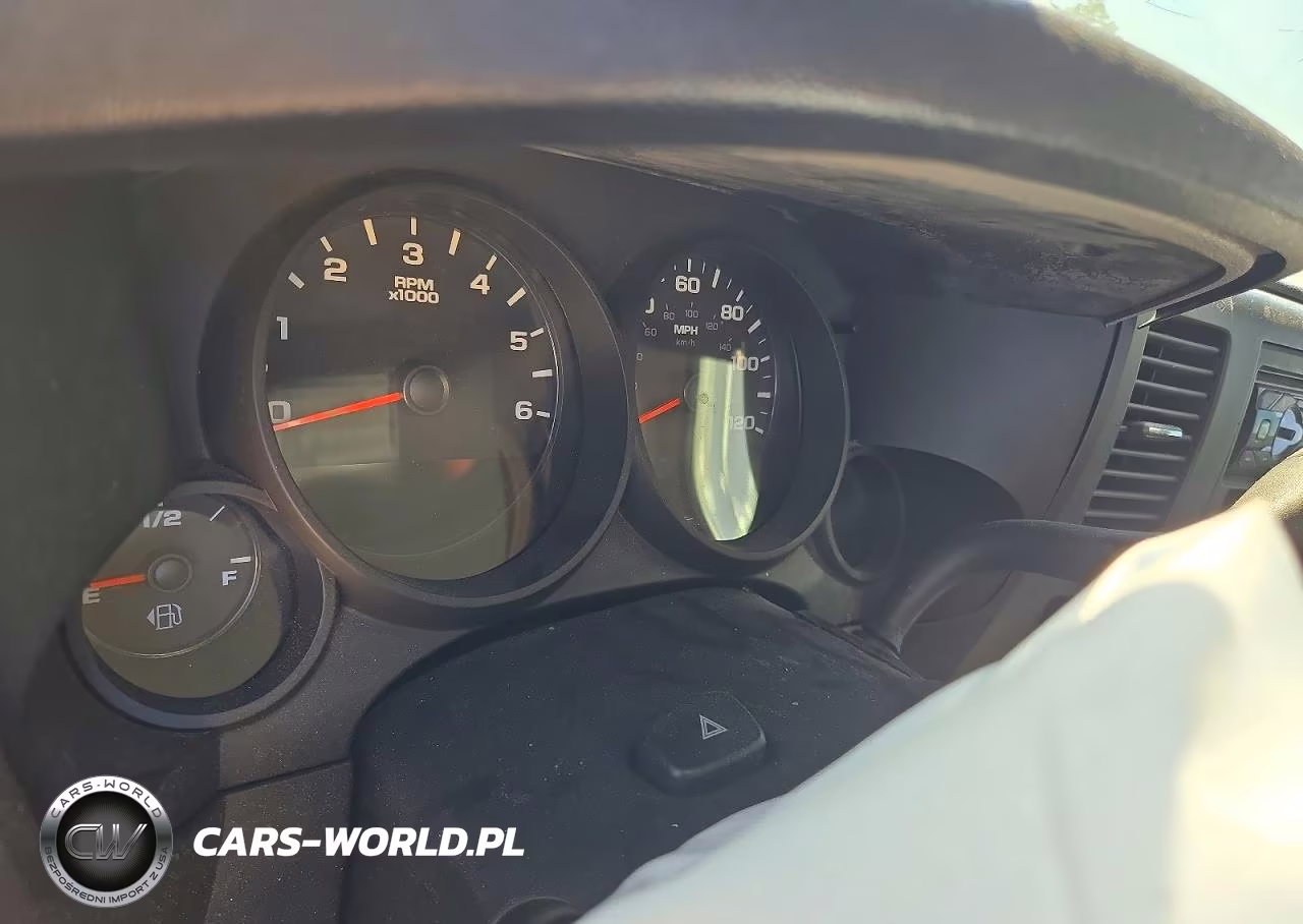 2009 Chevrolet Silverado C1500 VIN:2GCEC13C491140398 - 9