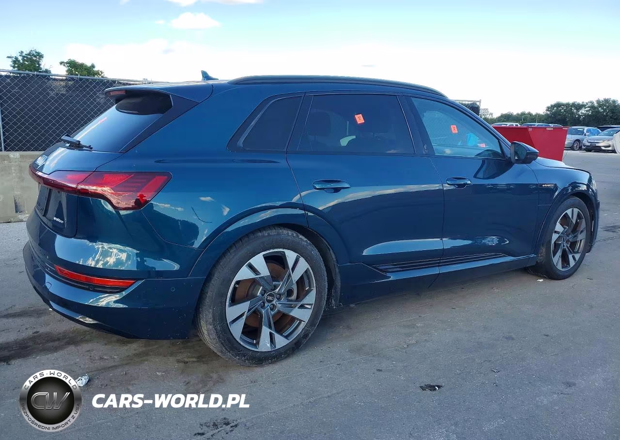 2021 Audi E-Tron Premium VIN:WA1AAAGE8MB027119 - 3