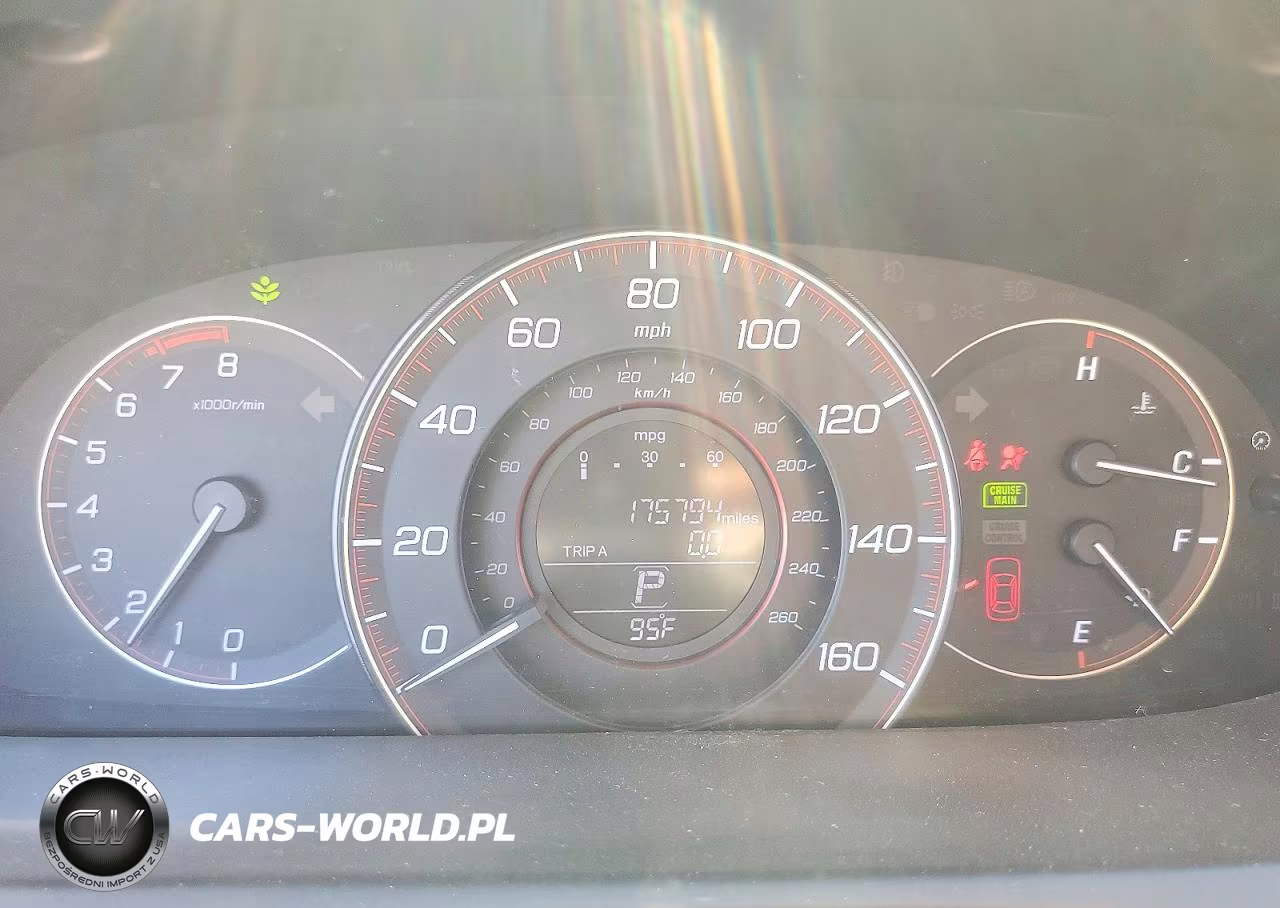 2015 Honda Accord Sport VIN:1HGCR2F57FA033681 - 9