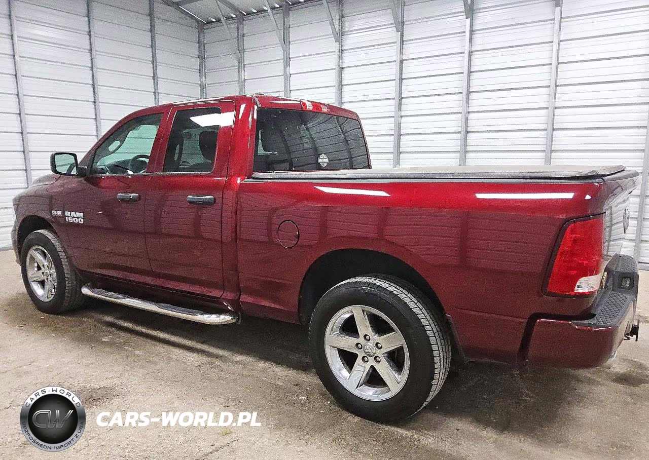 2018 Ram 1500 St VIN:1C6RR7FT5JS113592 - 2