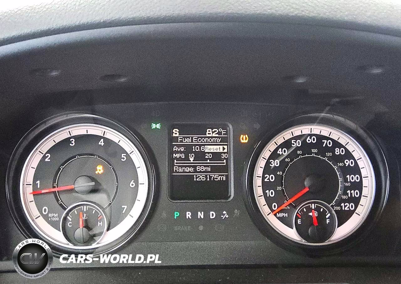 2018 Ram 1500 St VIN:1C6RR7FT5JS113592 - 9