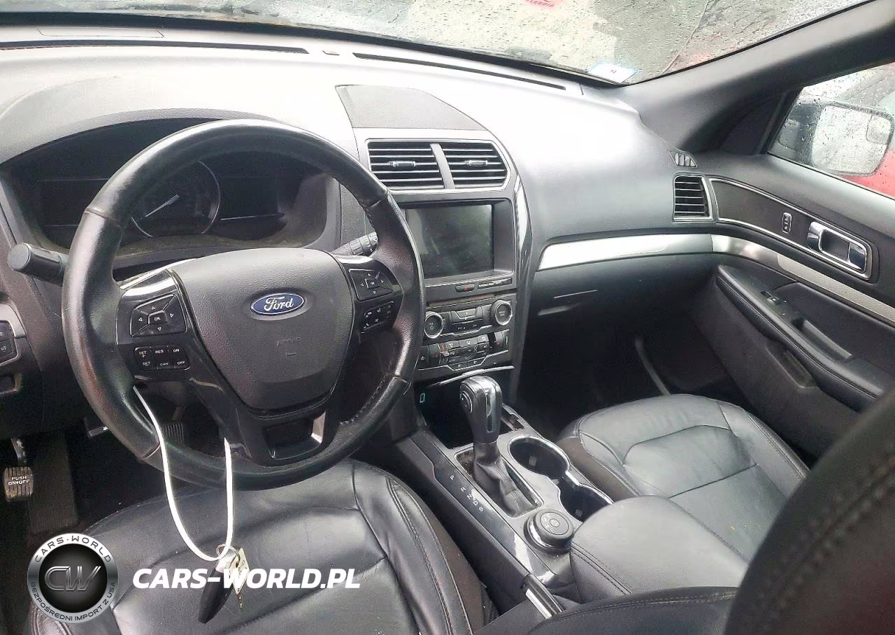2018 Ford Explorer Xlt VIN:1FM5K8D82JGB02726 - 8