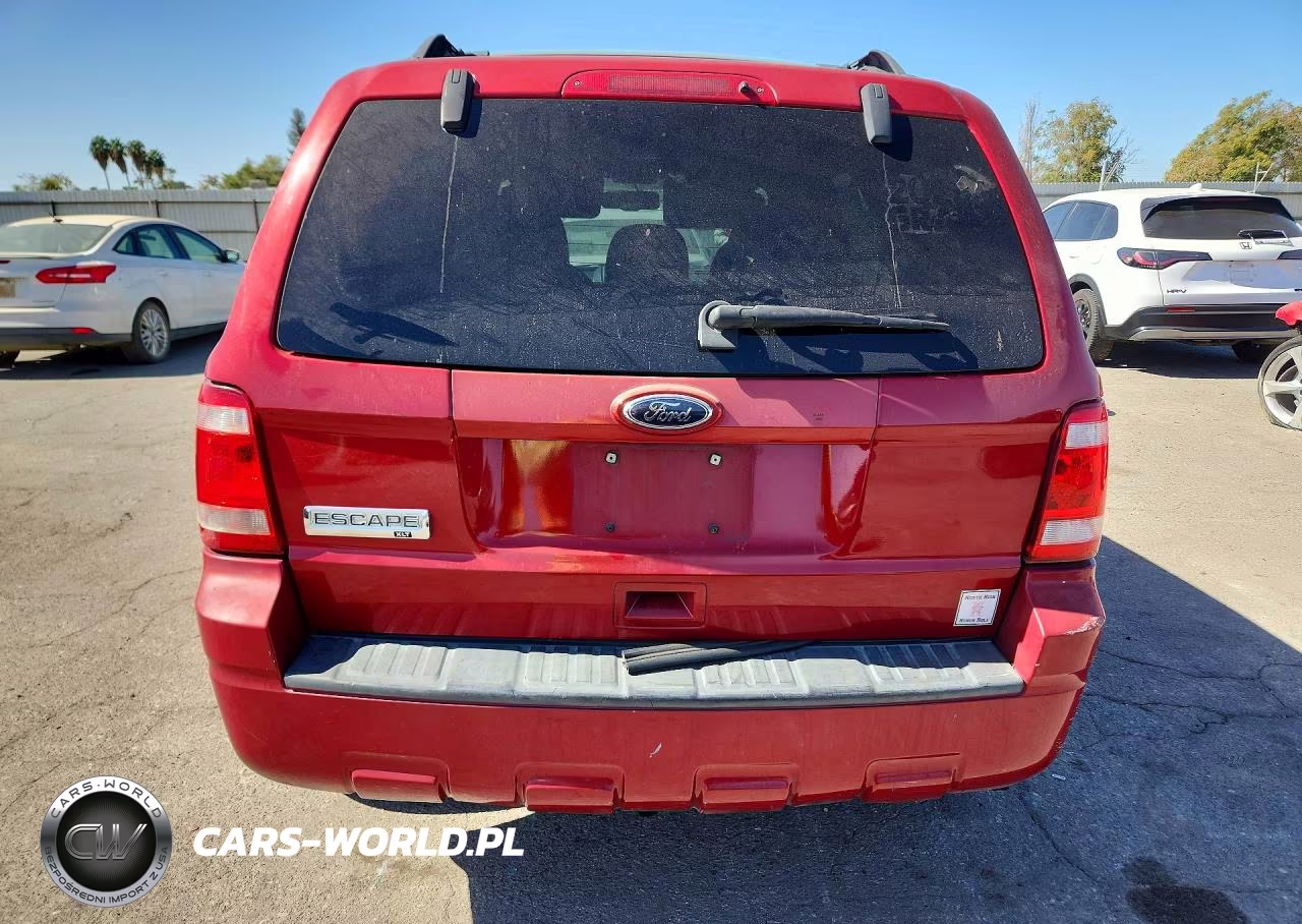 2010 Ford Escape Xlt VIN:1FMCU0D76AKD46502 - 6