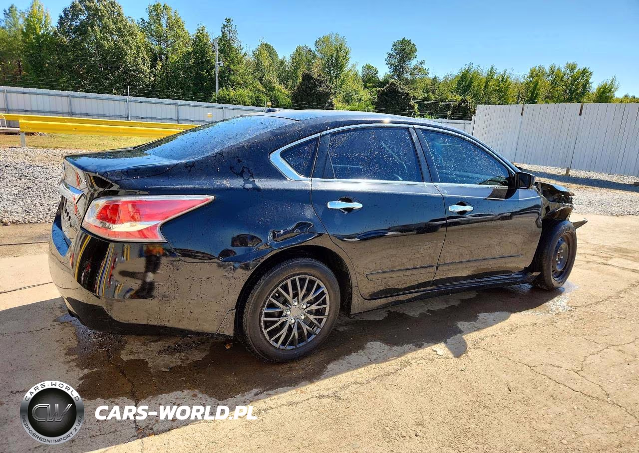 2015 Nissan Altima 2.5 VIN:1N4AL3AP6FC412722 - 3