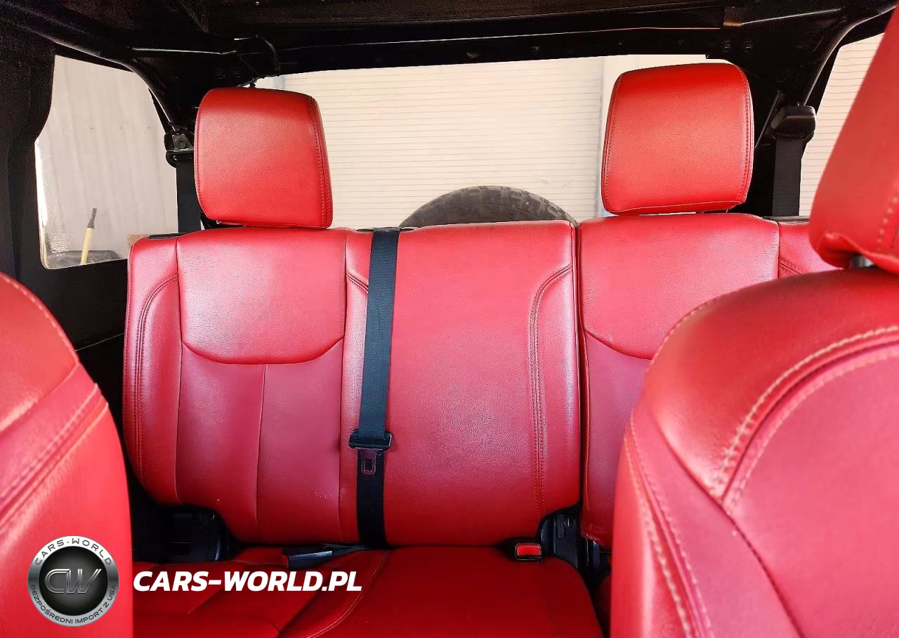 2014 Jeep Wrangler Sport VIN:1C4BJWDG4EL134421 - 10