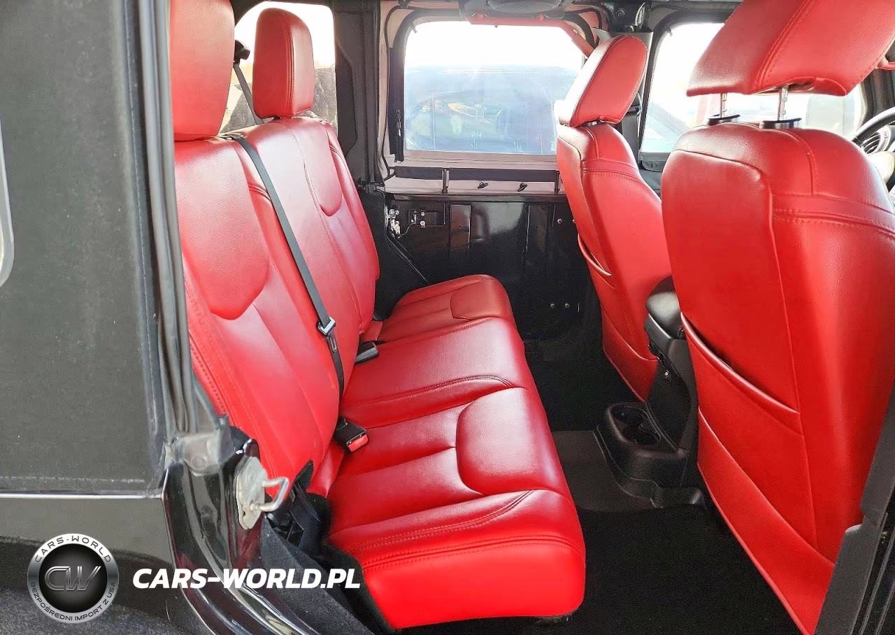 2014 Jeep Wrangler Sport VIN:1C4BJWDG4EL134421 - 11