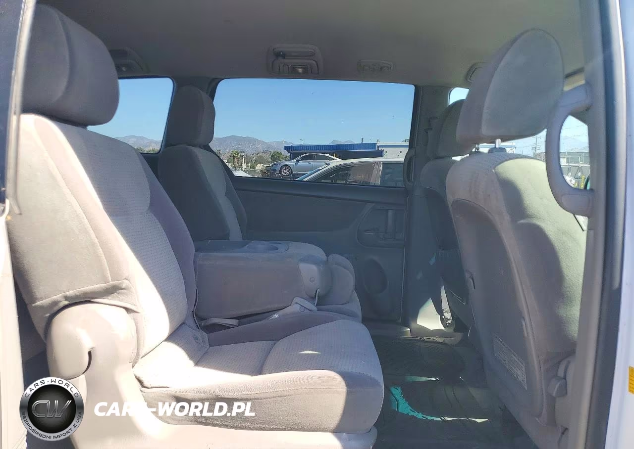 2009 Toyota Sienna Le 8-Passenger VIN:5TDZK23C89S253001 - 11