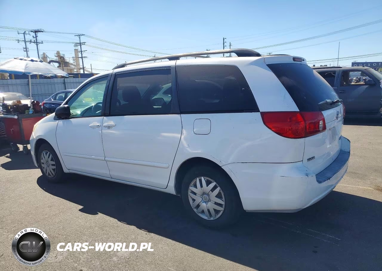 2009 Toyota Sienna Le 8-Passenger VIN:5TDZK23C89S253001 - 2