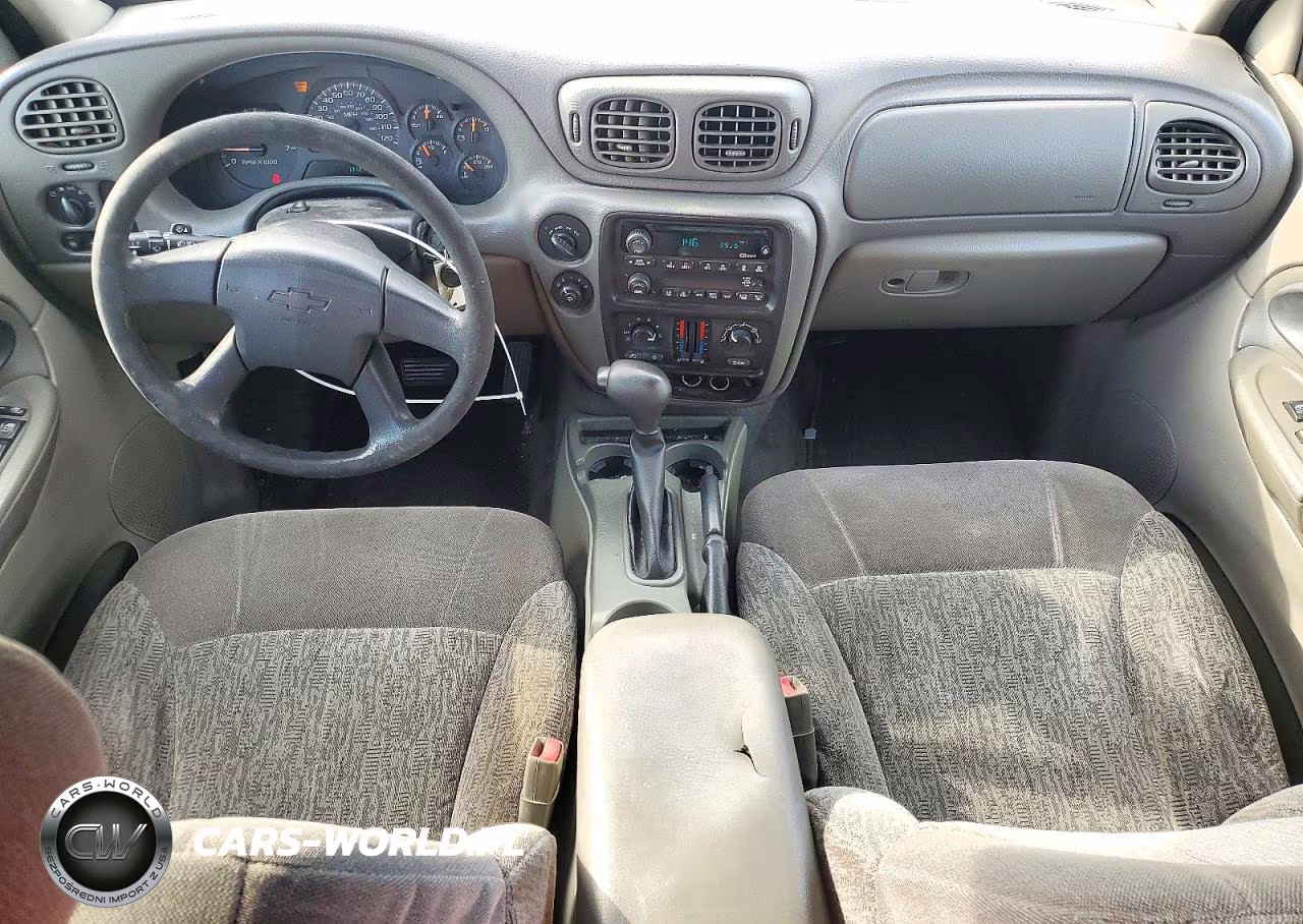 2003 Chevrolet Trailblazer VIN:1GNDT13S932294266 - 8