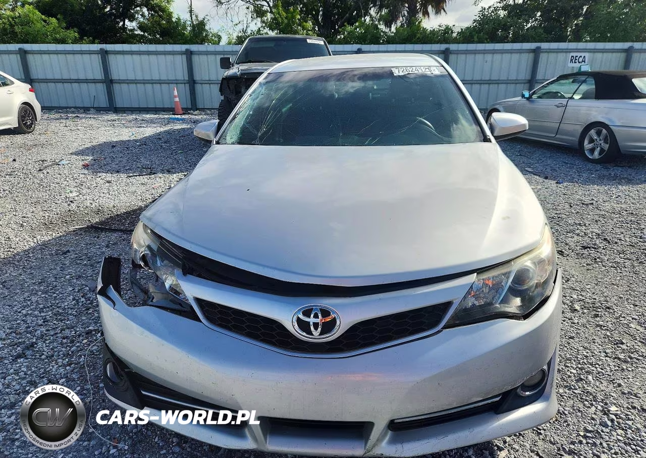 2014 Toyota Camry Se VIN:4T1BF1FKXEU411245 - 5