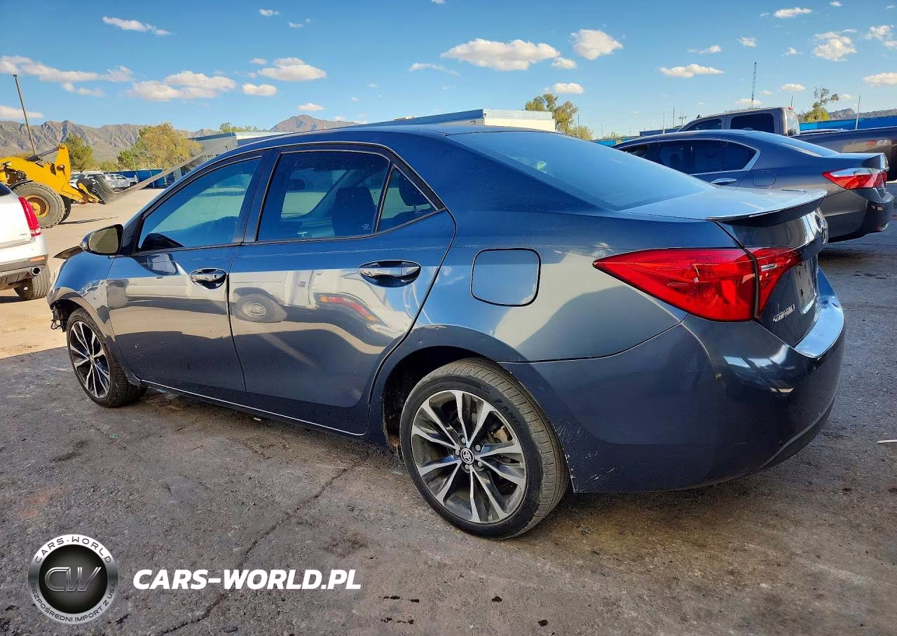 2018 Toyota Corolla Se VIN:2T1BURHE2JC061956 - 2