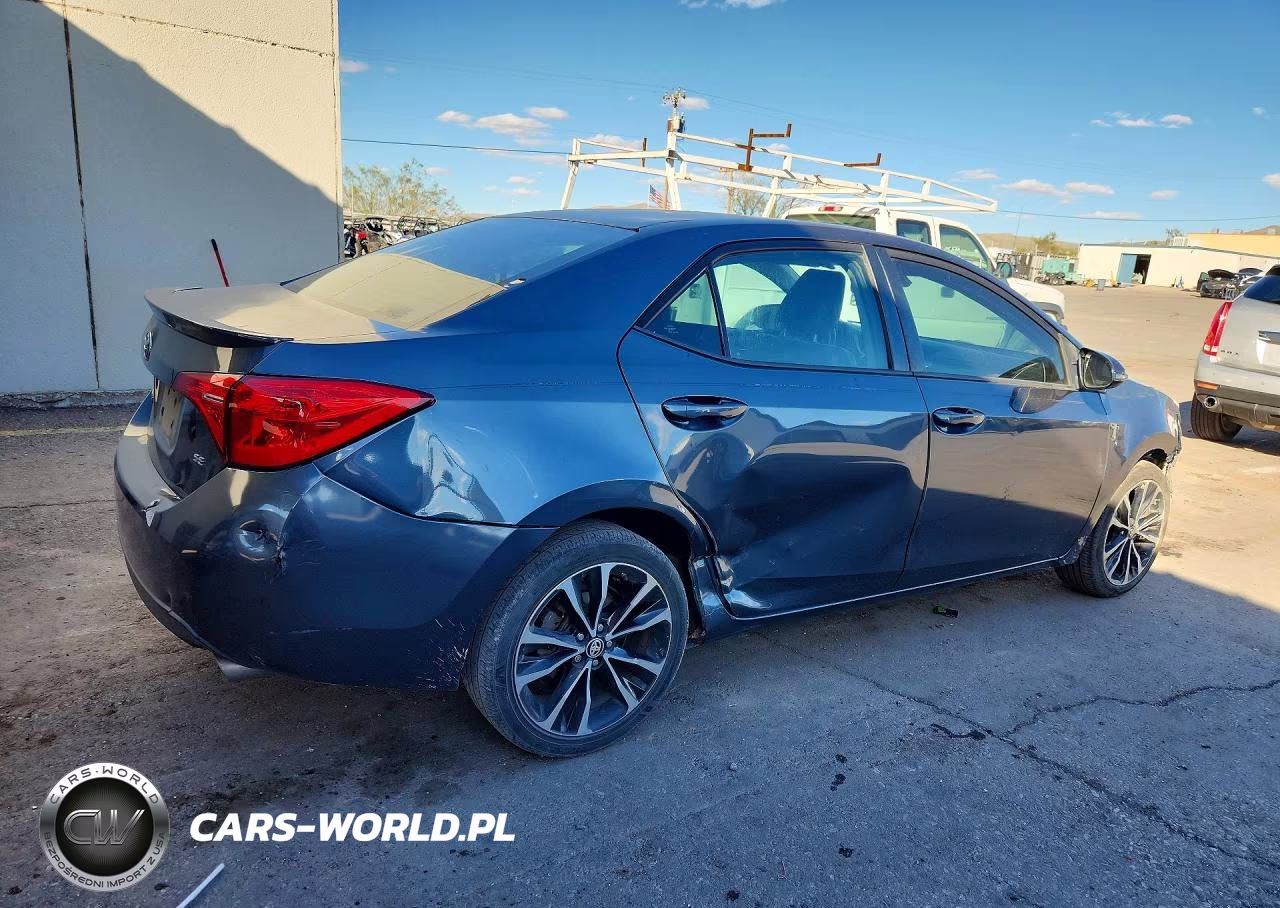 2018 Toyota Corolla Se VIN:2T1BURHE2JC061956 - 3