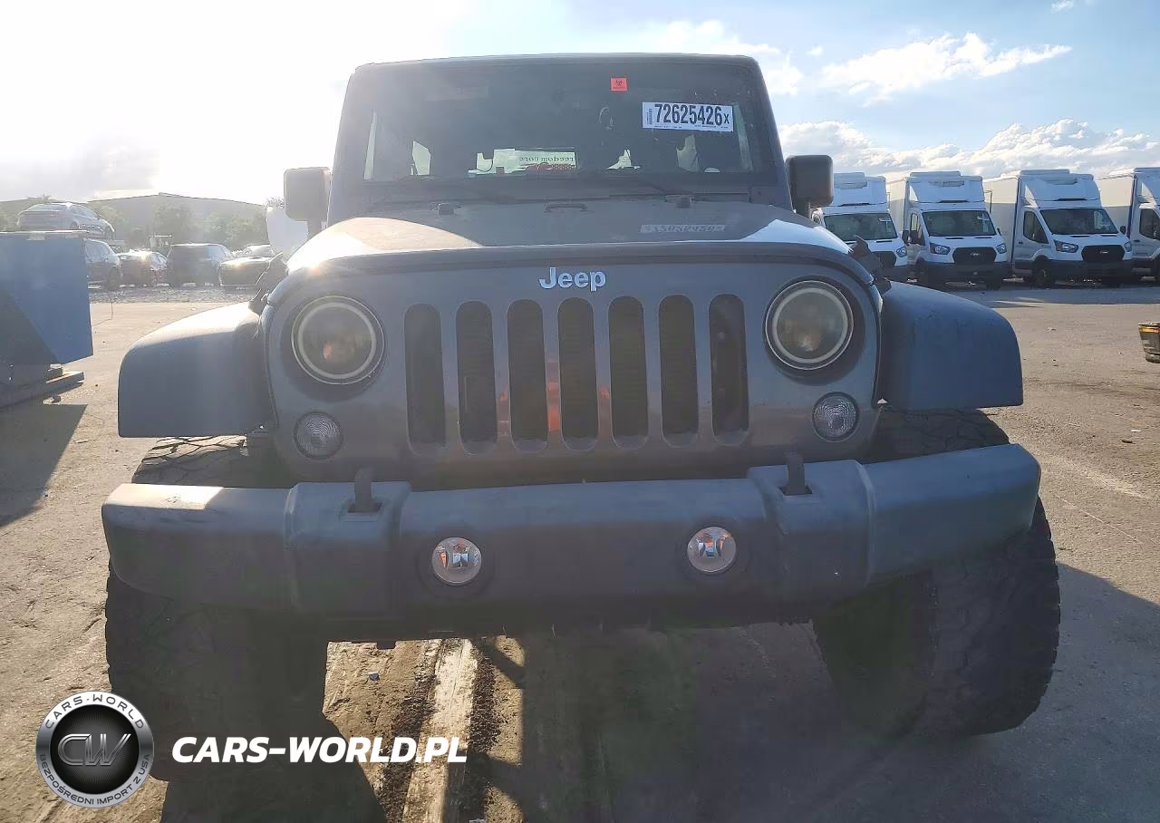 2018 Jeep Wrangler Unlimited Sport VIN:1C4HJWDG9JL927363 - 5