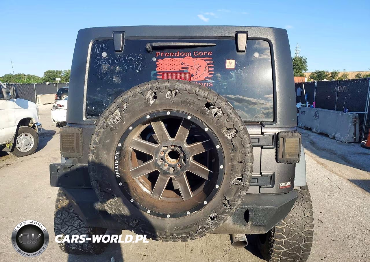 2018 Jeep Wrangler Unlimited Sport VIN:1C4HJWDG9JL927363 - 6