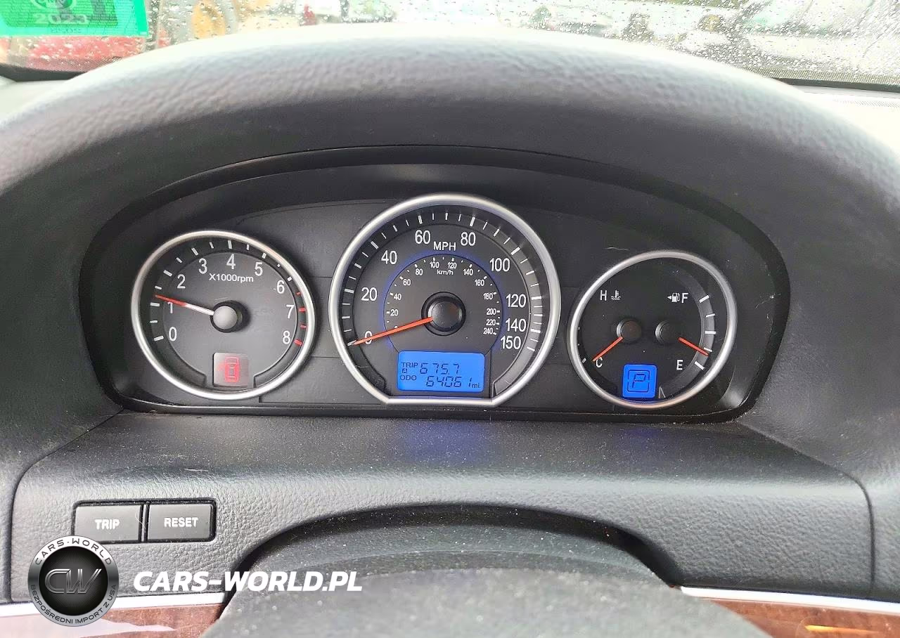 2011 Hyundai Veracruz Limited VIN:KM8NUDCC5BU173690 - 9