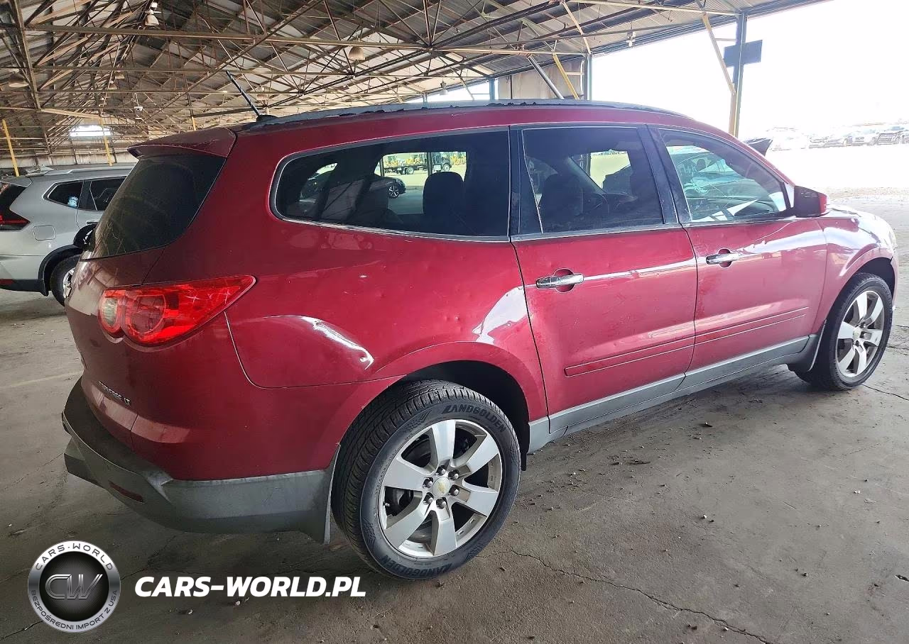 2012 Chevrolet Traverse Lt VIN:1GNKRGEDXCJ299893 - 3