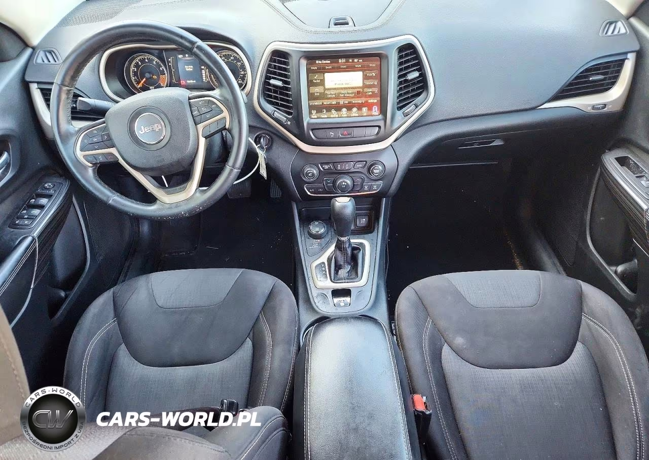 2015 Jeep Cherokee Latitude VIN:1C4PJMCS1FW502490 - 8